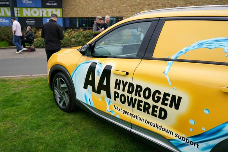 "Hydrogen-powered vehicles"