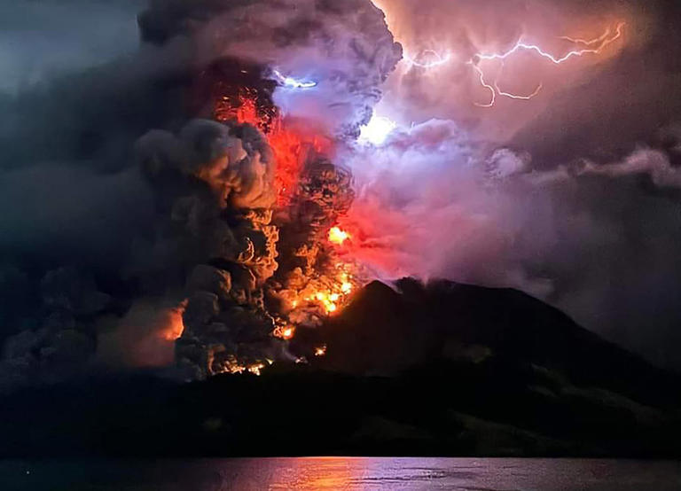 "Mount Merapi eruption"